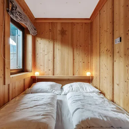 Charming In With Balcony Apartment
