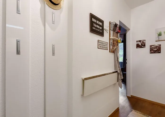 In Near Wagstaett Lift Lägenhet