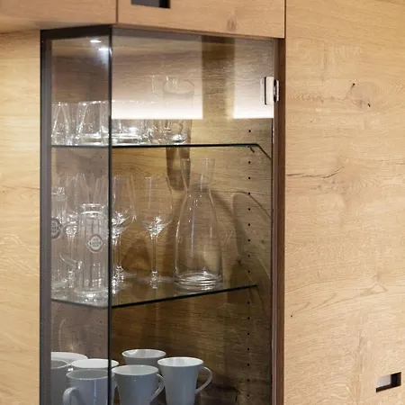 Charming In With Balcony يوخبرغ